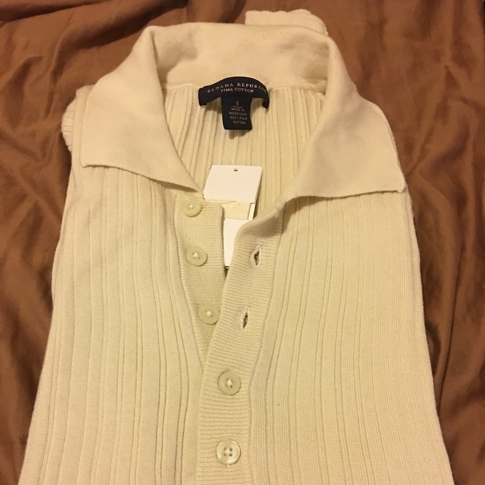 Banana Republic. Long Sleeves Men Shirt Size S NEW